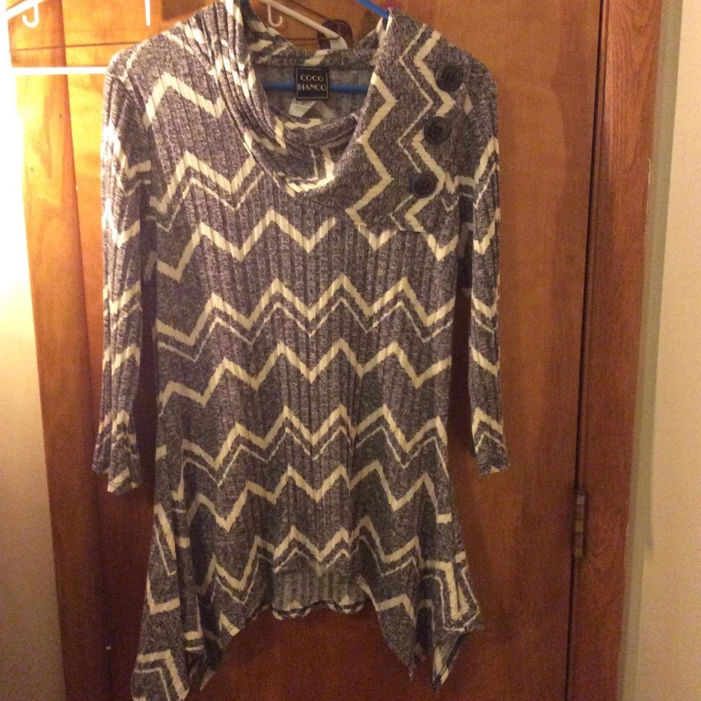 CocoBianco szSmall ScoopNeck QuarterSleeveSweater